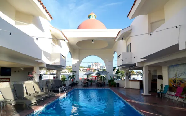 Hotel & Suites Las Palmas — destination for your private SJD transfer